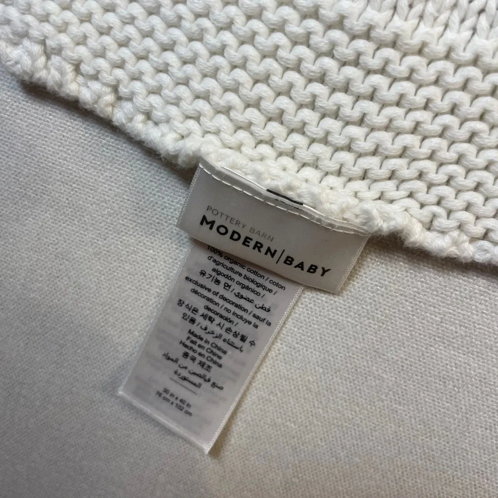 Pottery Barn Modern Baby Sleep Tight Organic Cotton Knit Stroller Blanket 30x40‎